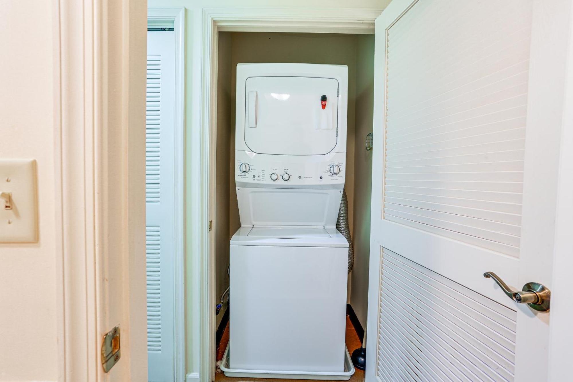Spacious Condo With View Less Than 1 Mi To Mtn Creek Resort! Vernon Eksteriør bilde